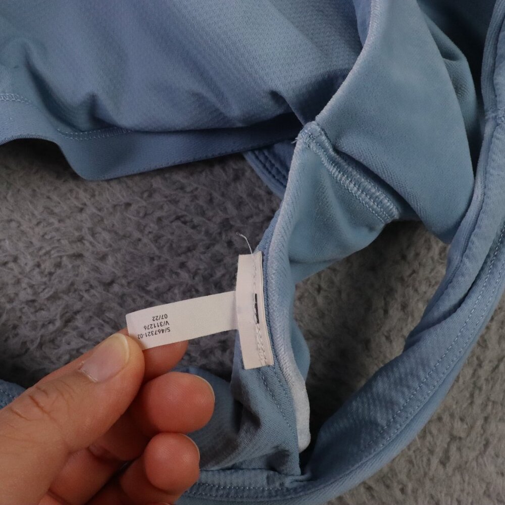 Athleta Cropped Tank Top Womens XL Blue Velvet Back Cut Out Athletic Yoga - Picture 4 of 6